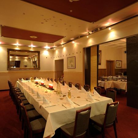 Hotel Zur Heidebluete Hambuhren Экстерьер фото